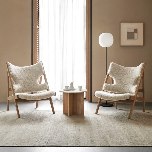 Versatile Accent Chair: Stylish Seating for Every Occasion - Image 3