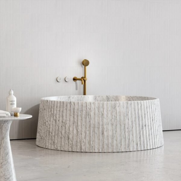 Bathtub - Image 4